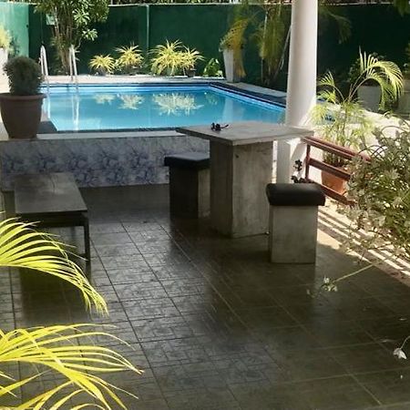 Kingz And Queenz - Negombo Exterior foto